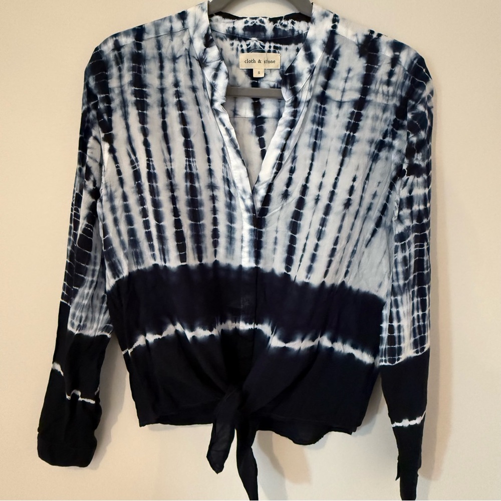 Cloth & Stone tie dye top